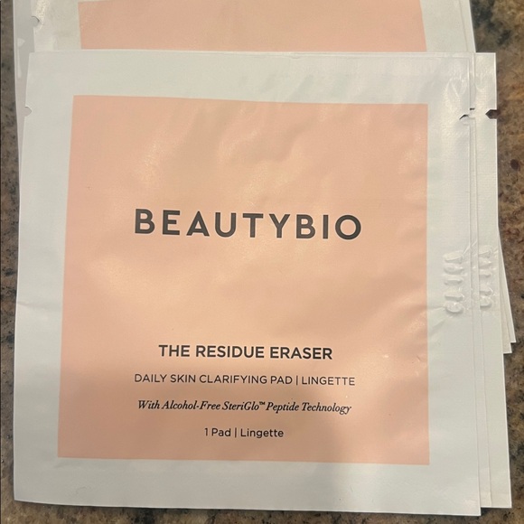 BeautyBio Residue Eraser Pack of 30 - Picture 2 of 2